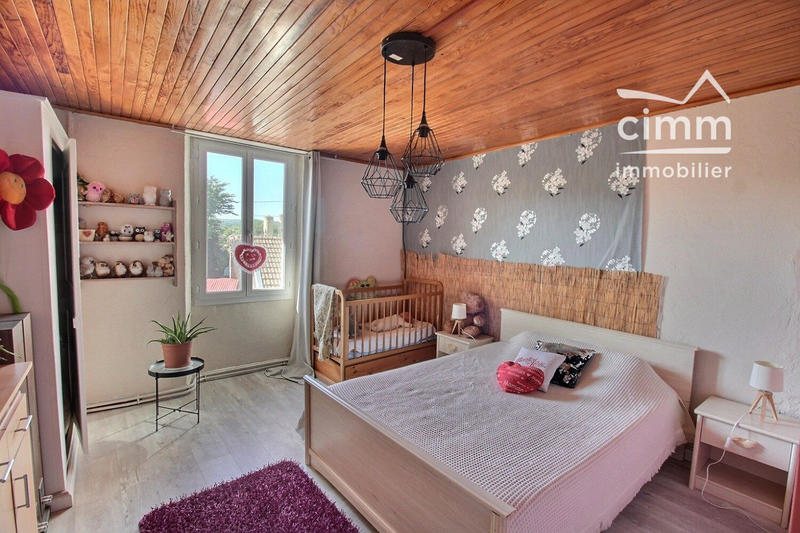 Maison - 151 m² - 5 pièces