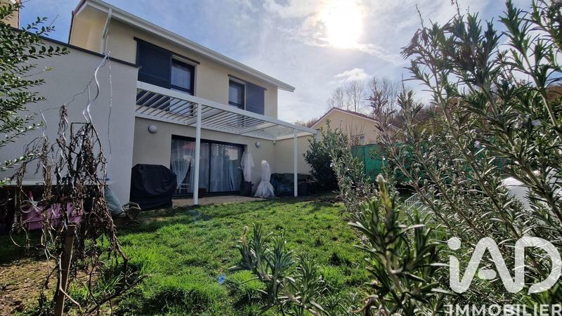 Maison - 87 m² - 4 pièces