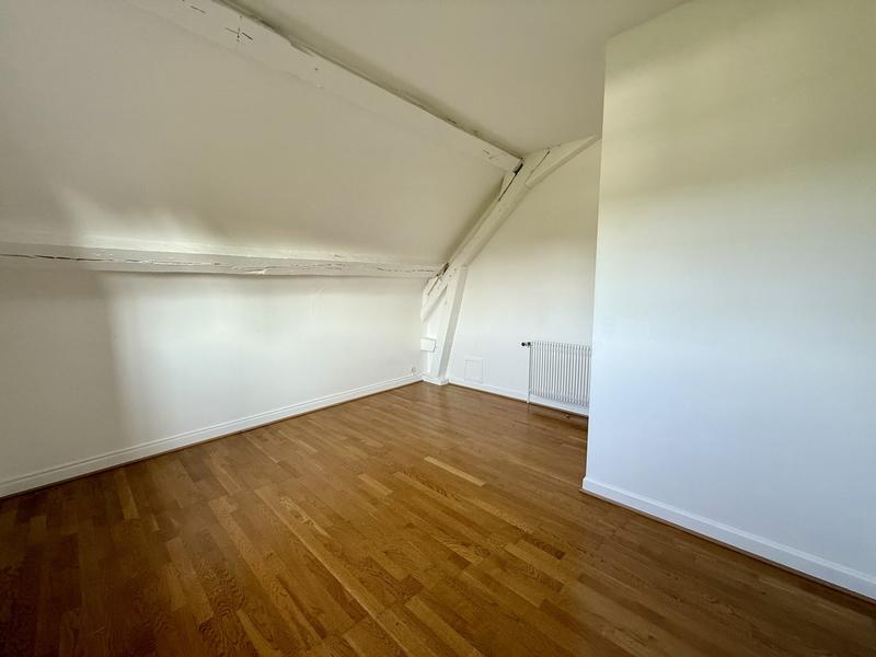 Maison - 193 m² - 6 pièces