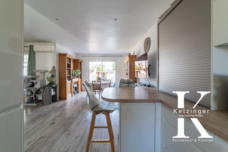 Maison - 179 m² - 7 pièces