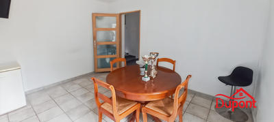 Maison - 200 m² - 7 pièces