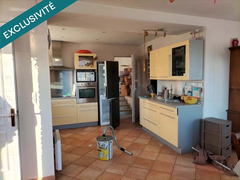 Maison - 140 m² - 5 pièces