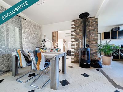 Maison - 64 m² - 4 pièces