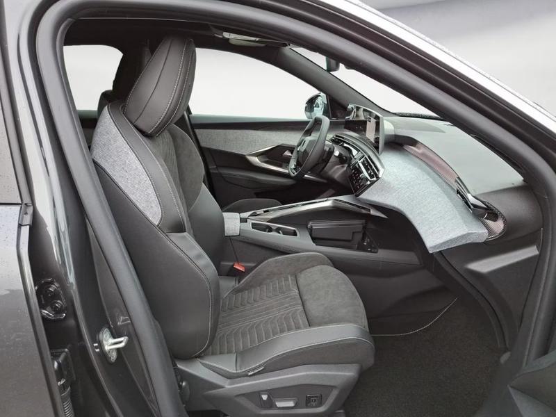 Peugeot 3008 III 1.2 Hybrid 145 Gt E-Dcs6