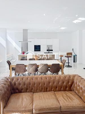 Appartement - 115 m² - 4 pièces