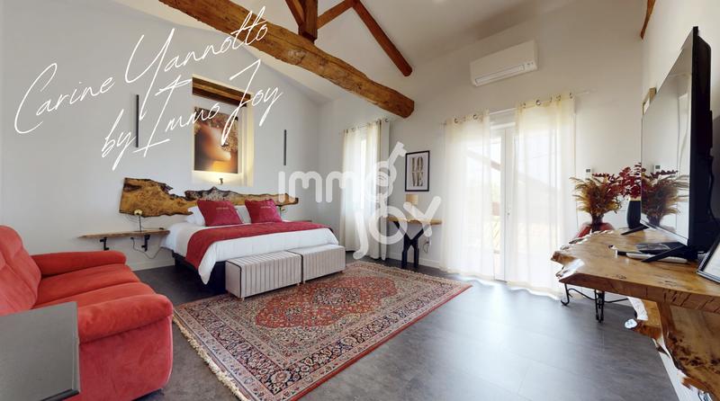 Propriété - 600 m² - 14 pièces