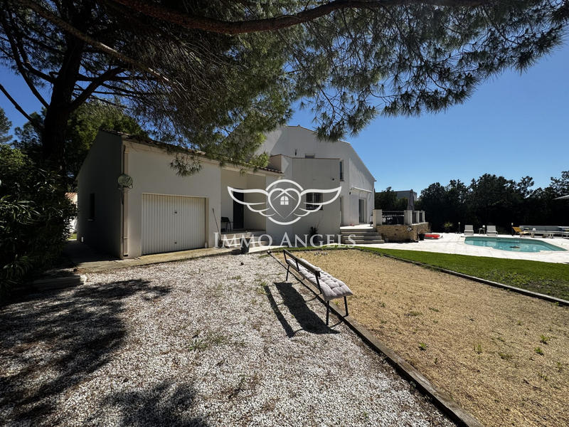 Villa - 158 m² - 6 pièces