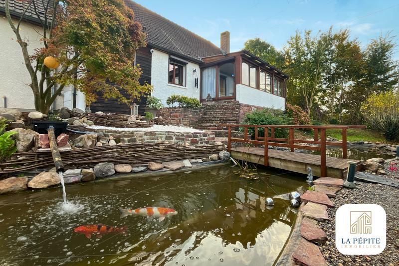 Maison - 450 m² - 10 pièces