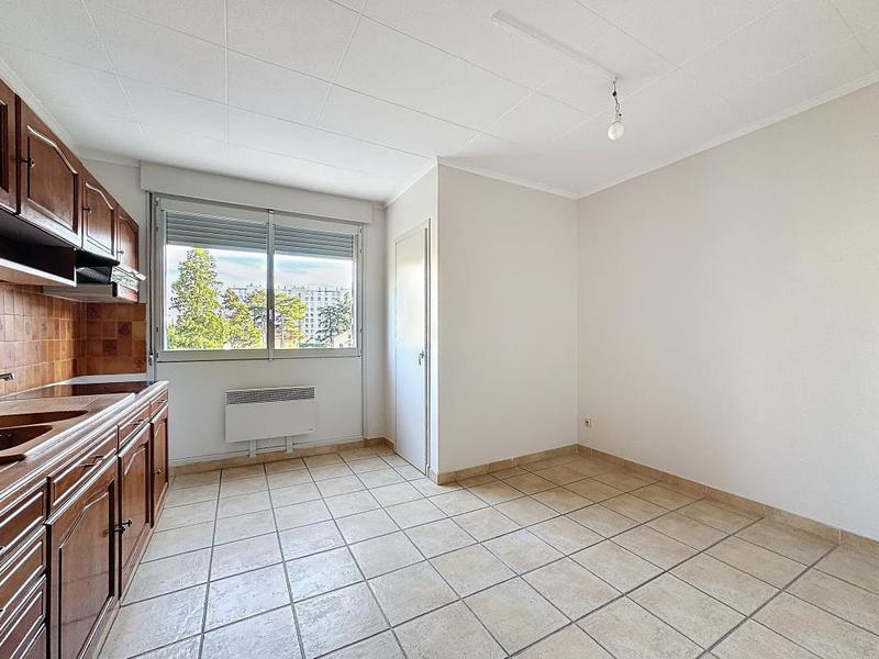 Appartement - 93 m² - 3 pièces