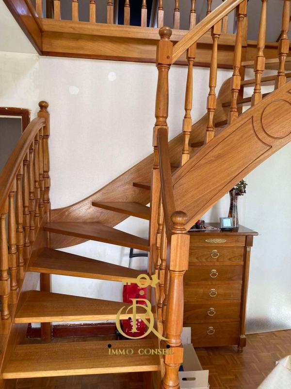 Pavillon - 94 m² - 5 pièces