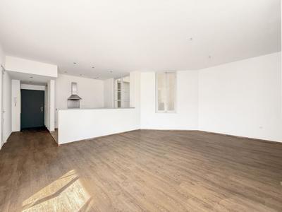 Appartement - 93 m² - 4 pièces