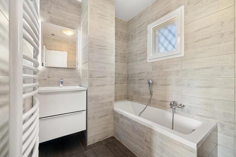 Maison - 98 m² - 4 pièces