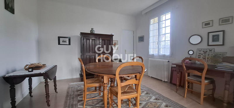Maison - 99 m² - 5 pièces