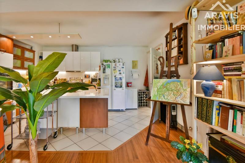 Appartement - 100 m² - 4 pièces