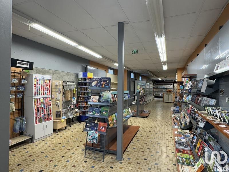 Maison - 300 m² - 5 pièces