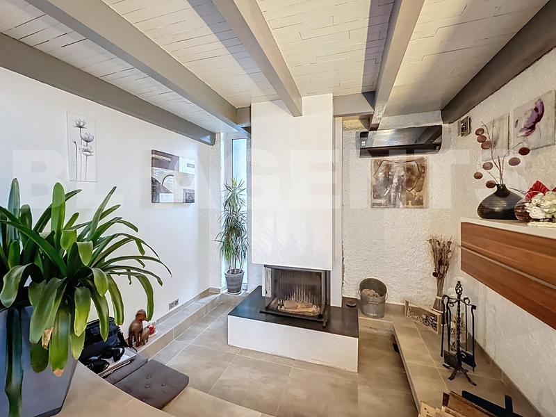 Maison de village - 187 m² - 6 pièces