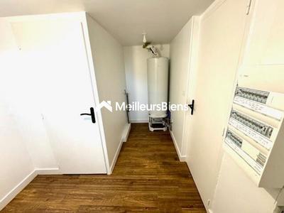 Maison - 83 m² - 5 pièces