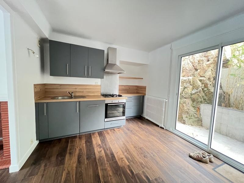 Maison - 144 m² - 8 pièces