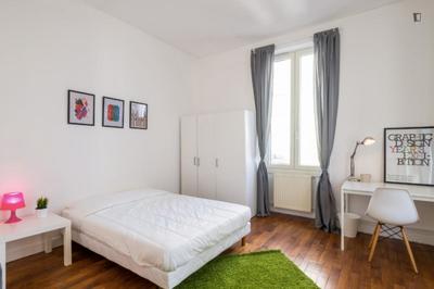 Chambre - 18 m² - 8 pièces