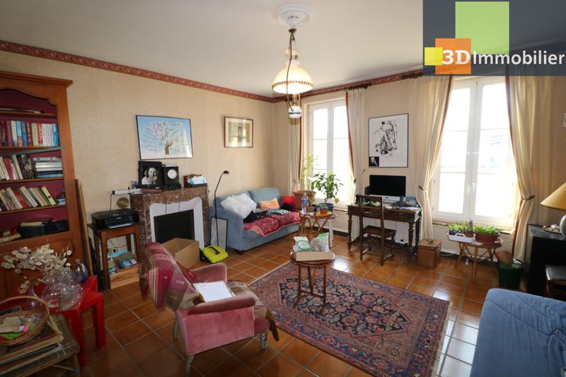 Maison - 233 m² - 8 pièces