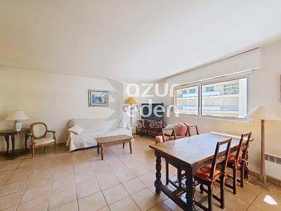 Appartement - 89 m² - 4 pièces