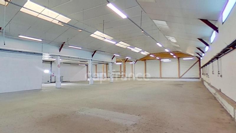 Bureau - 1 560 m² - 18 pièces