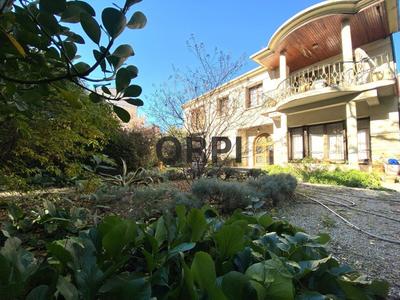 Maison de ville - 194 m² - 7 pièces