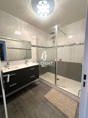 Appartement - 72 m² - 3 pièces