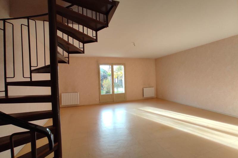 Maison - 88 m² - 5 pièces