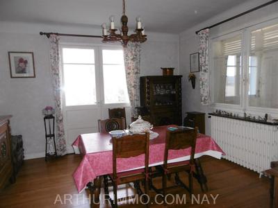 Maison - 157 m² - 7 pièces