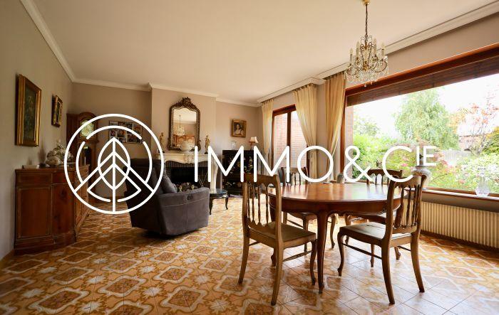 Maison - 189 m² - 6 pièces