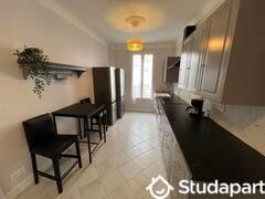 Chambre - 85 m² - 1 pièce