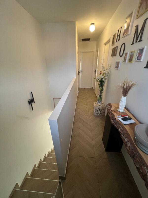 Maison - 96 m² - 4 pièces