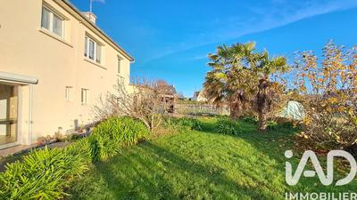 Maison - 122 m² - 5 pièces