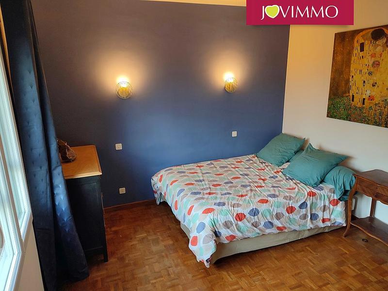 Maison - 294 m² - 10 pièces