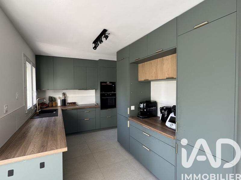 Maison - 120 m² - 6 pièces