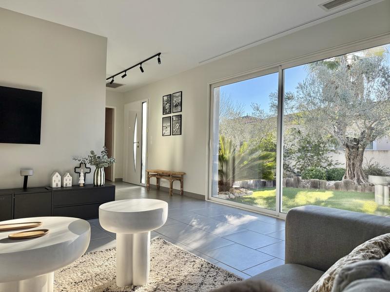 Villa - 140 m² - 4 pièces