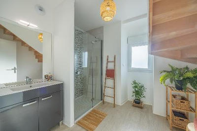 Appartement - 79 m² - 3 pièces