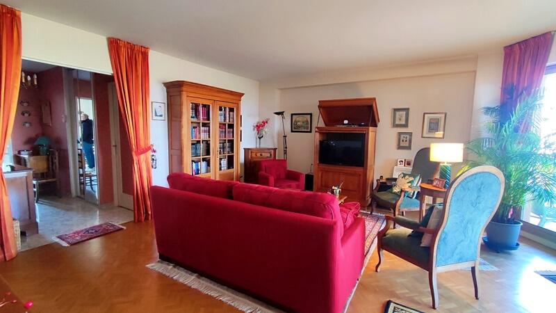 Appartement - 107 m² - 4 pièces