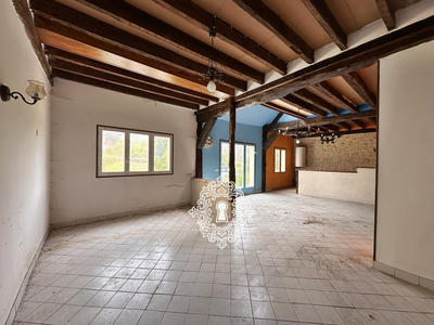 Maison - 165 m² - 6 pièces