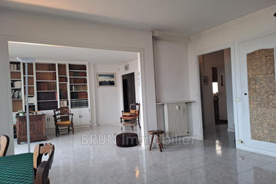 Appartement - 76 m² - 3 pièces