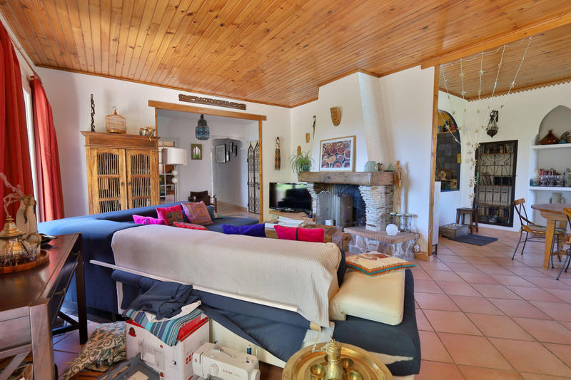 Maison - 185 m² - 6 pièces