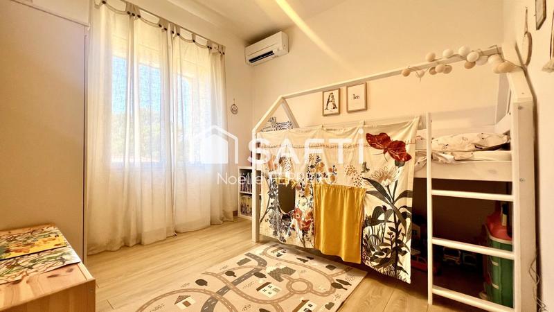 Appartement - 100 m² - 4 pièces