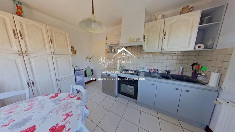 Maison - 89 m² - 5 pièces