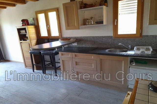 Maison - 92 m² - 6 pièces