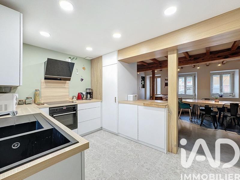 Maison - 131 m² - 6 pièces