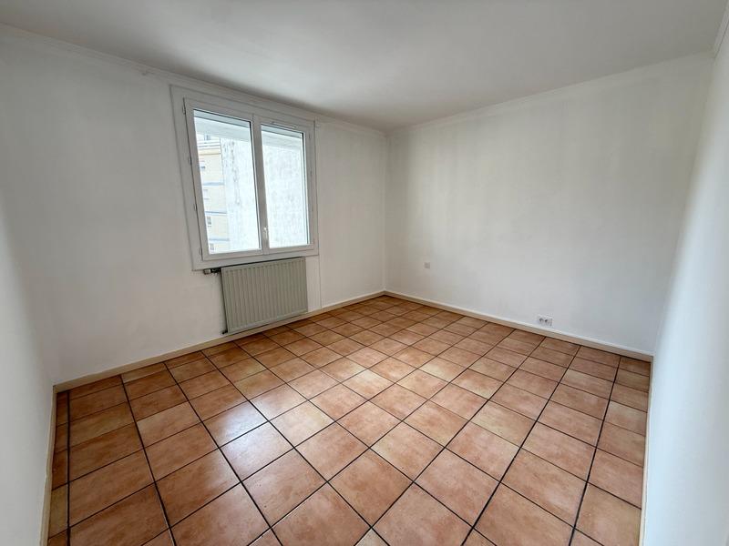 Appartement - 106 m² - 4 pièces