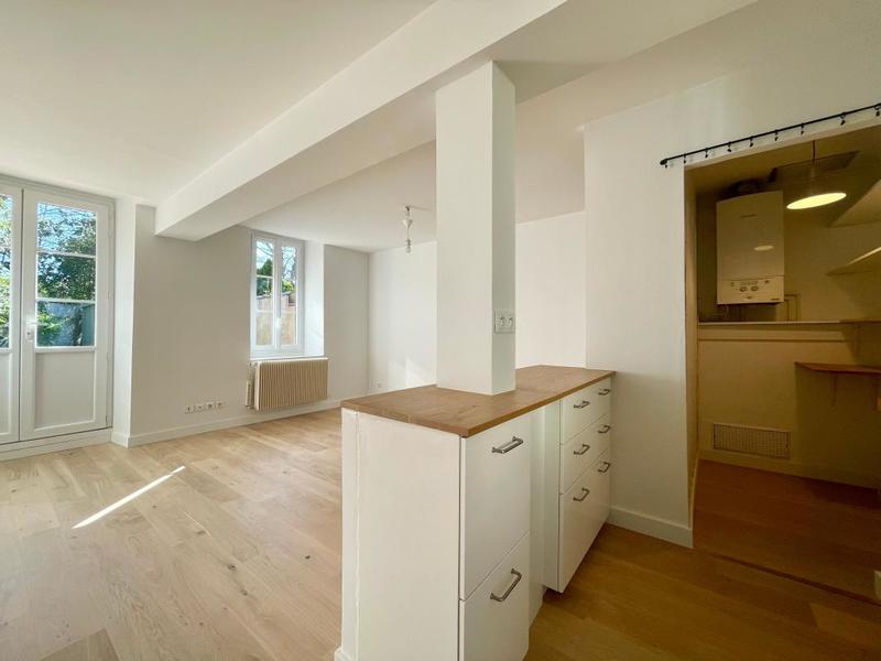 Maison - 96 m² - 4 pièces