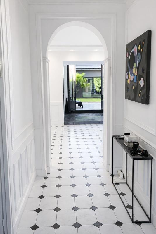 Maison - 302 m² - 11 pièces