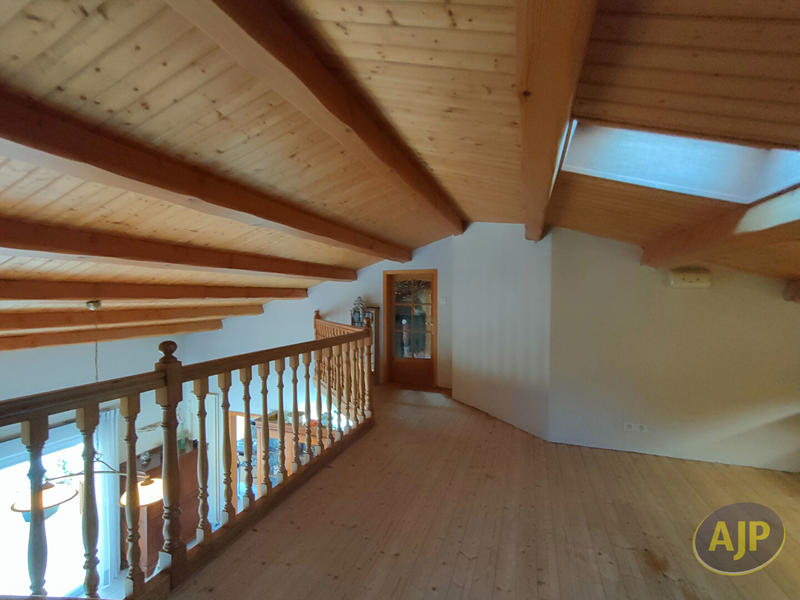 Maison - 162 m² - 4 pièces